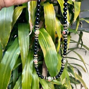 Vintage Cloisonne Style Black and Gold Bead Necklace